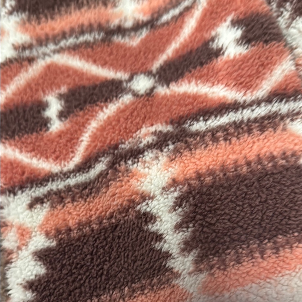 Aztec Patterned Women's Jacket - Picture 3 of 4